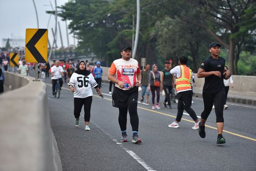 Race photo from NOTARACE 2025