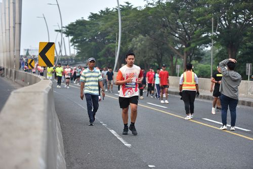 Race photo from NOTARACE 2025