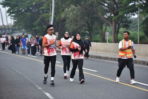 Race photo from NOTARACE 2025