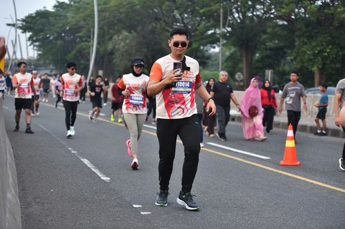 Race photo from NOTARACE 2025