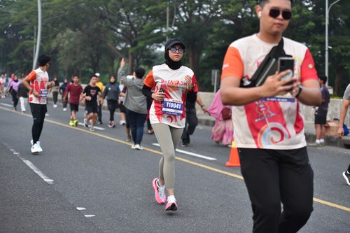 Race photo from NOTARACE 2025