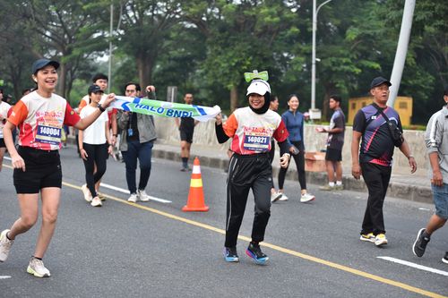 Race photo from NOTARACE 2025