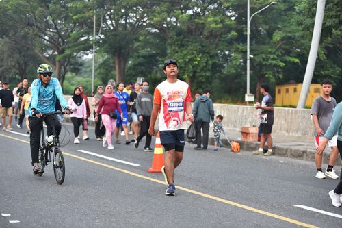 Race photo from NOTARACE 2025