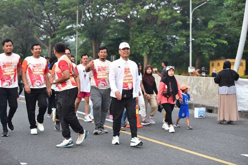 Race photo from NOTARACE 2025