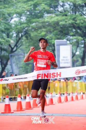 Race photo from ONE RUN 10K 2025