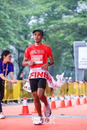 Race photo from ONE RUN 10K 2025