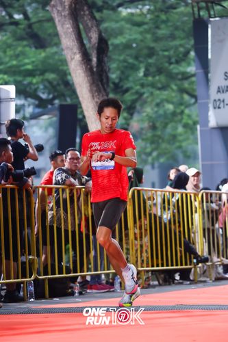 Race photo from ONE RUN 10K 2025