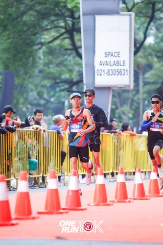 Race photo from ONE RUN 10K 2025
