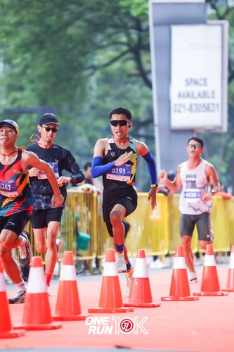 Race photo from ONE RUN 10K 2025
