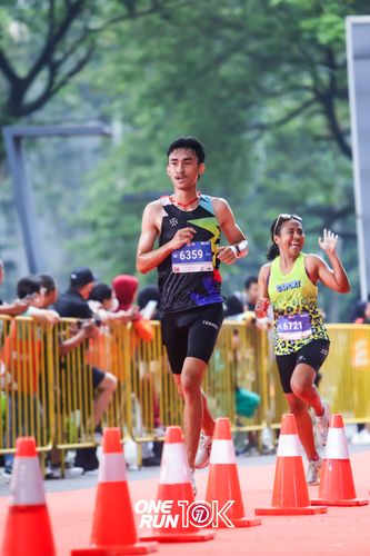 Race photo from ONE RUN 10K 2025
