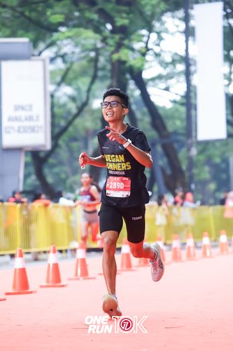 Race photo from ONE RUN 10K 2025