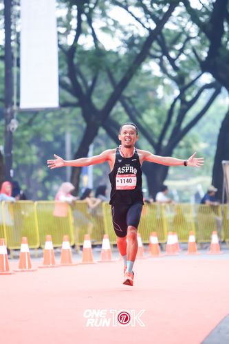 Race photo from ONE RUN 10K 2025