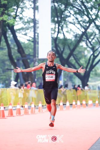 Race photo from ONE RUN 10K 2025