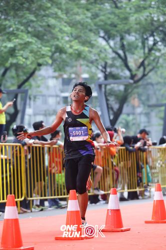 Race photo from ONE RUN 10K 2025