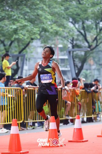 Race photo from ONE RUN 10K 2025