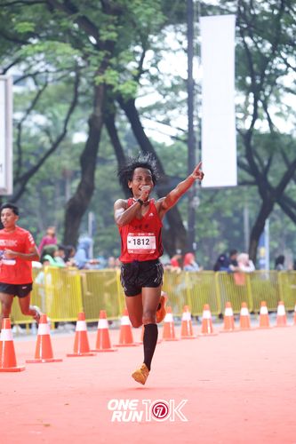 Race photo from ONE RUN 10K 2025