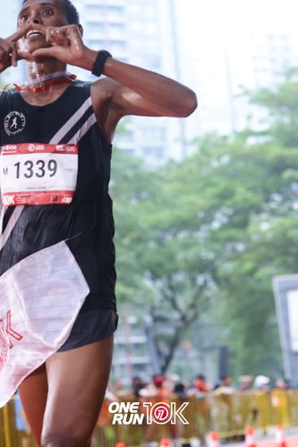 Race photo from ONE RUN 10K 2025