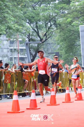 Race photo from ONE RUN 10K 2025
