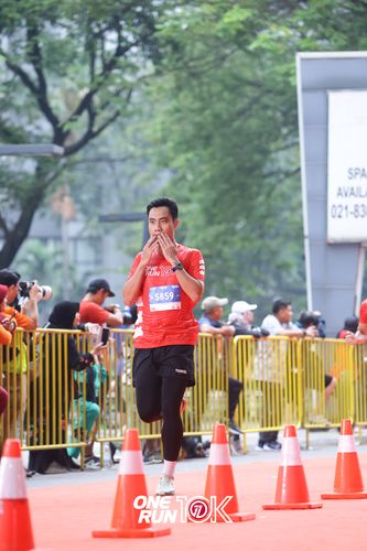 Race photo from ONE RUN 10K 2025