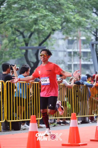 Race photo from ONE RUN 10K 2025