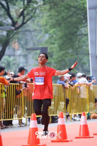 Race photo from ONE RUN 10K 2025