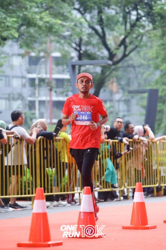Race photo from ONE RUN 10K 2025