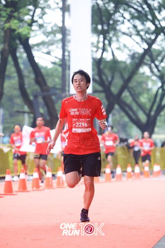 Race photo from ONE RUN 10K 2025