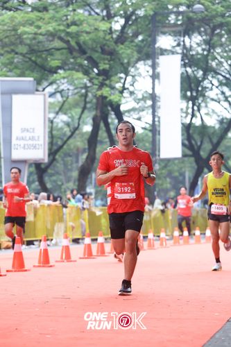 Race photo from ONE RUN 10K 2025