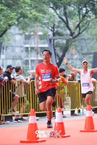 Race photo from ONE RUN 10K 2025