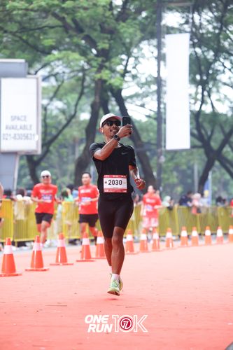 Race photo from ONE RUN 10K 2025