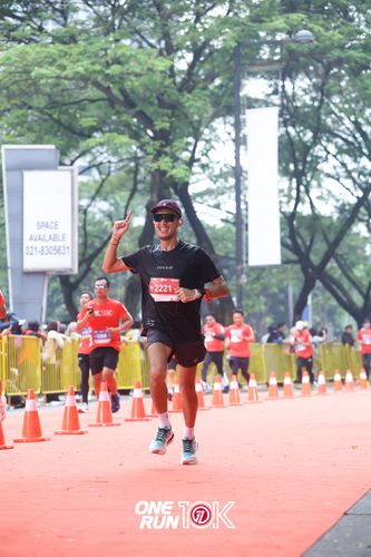 Race photo from ONE RUN 10K 2025