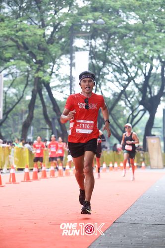 Race photo from ONE RUN 10K 2025
