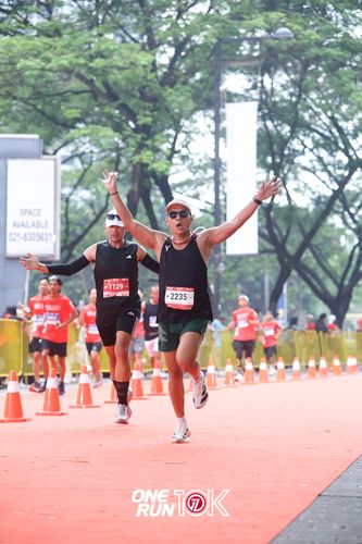 Race photo from ONE RUN 10K 2025