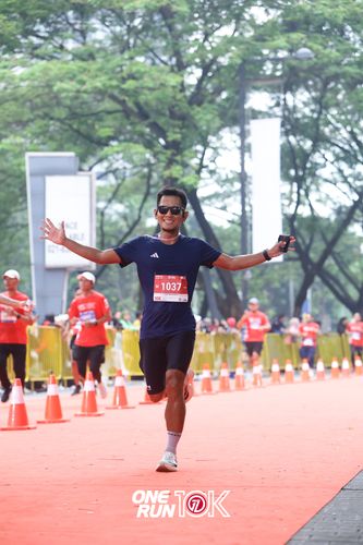 Race photo from ONE RUN 10K 2025