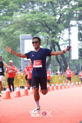 Race photo from ONE RUN 10K 2025