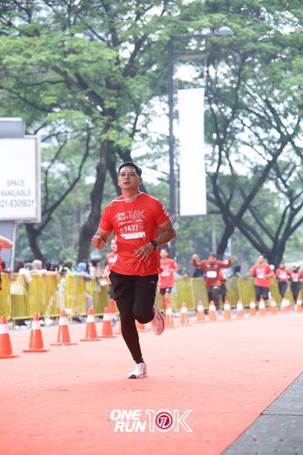 Race photo from ONE RUN 10K 2025