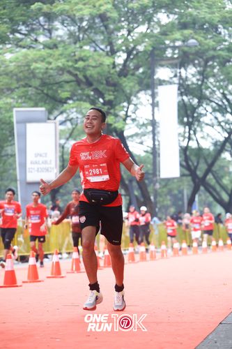 Race photo from ONE RUN 10K 2025
