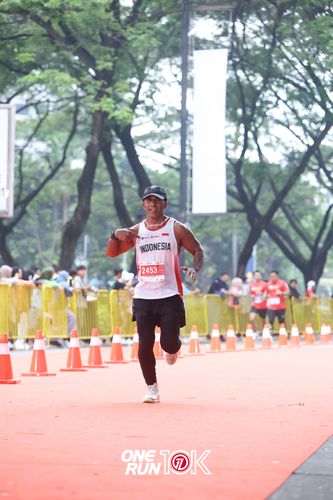 Race photo from ONE RUN 10K 2025