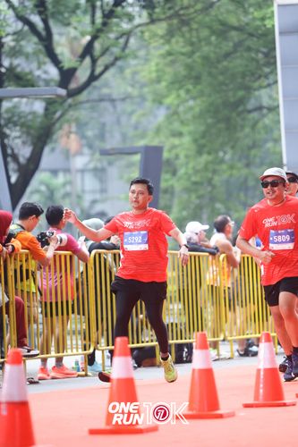 Race photo from ONE RUN 10K 2025