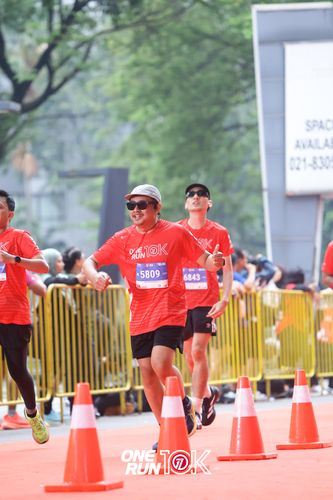 Race photo from ONE RUN 10K 2025