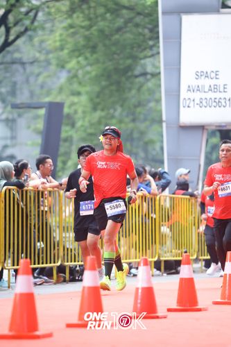Race photo from ONE RUN 10K 2025