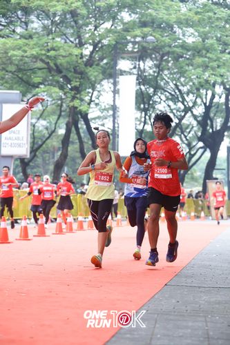 Race photo from ONE RUN 10K 2025
