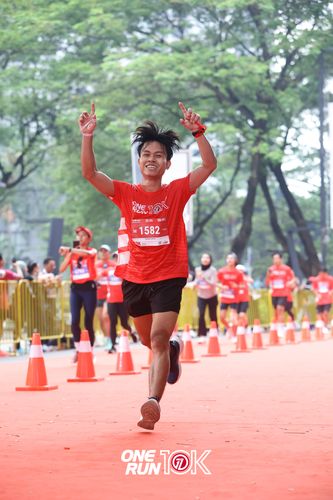 Race photo from ONE RUN 10K 2025