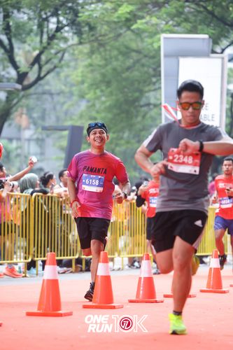Race photo from ONE RUN 10K 2025