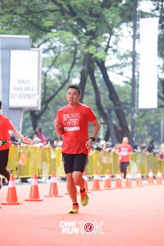 Race photo from ONE RUN 10K 2025