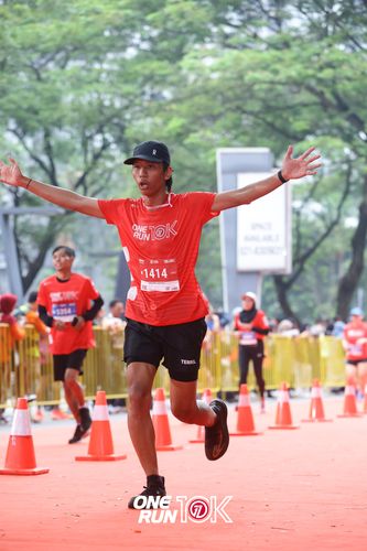 Race photo from ONE RUN 10K 2025