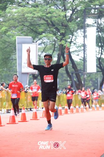 Race photo from ONE RUN 10K 2025