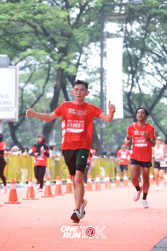 Race photo from ONE RUN 10K 2025