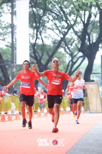 Race photo from ONE RUN 10K 2025