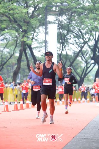 Race photo from ONE RUN 10K 2025